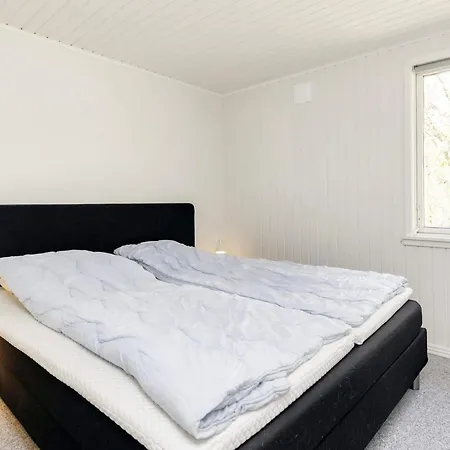 6 Person In Hadsund-by Traum *